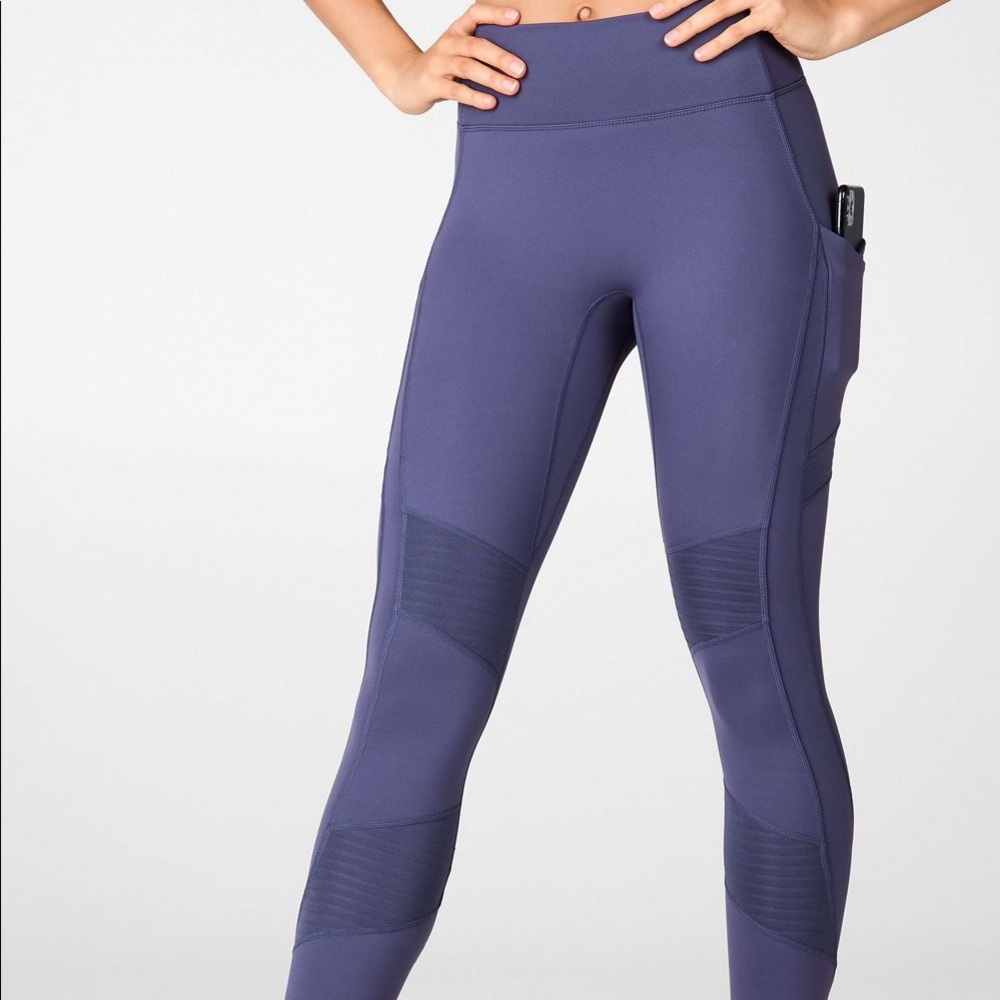 Fabletics Anywhere High-Waisted Moto 7/8